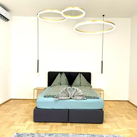 Opera Vienna Apartment 145 M2 Exterior photo
