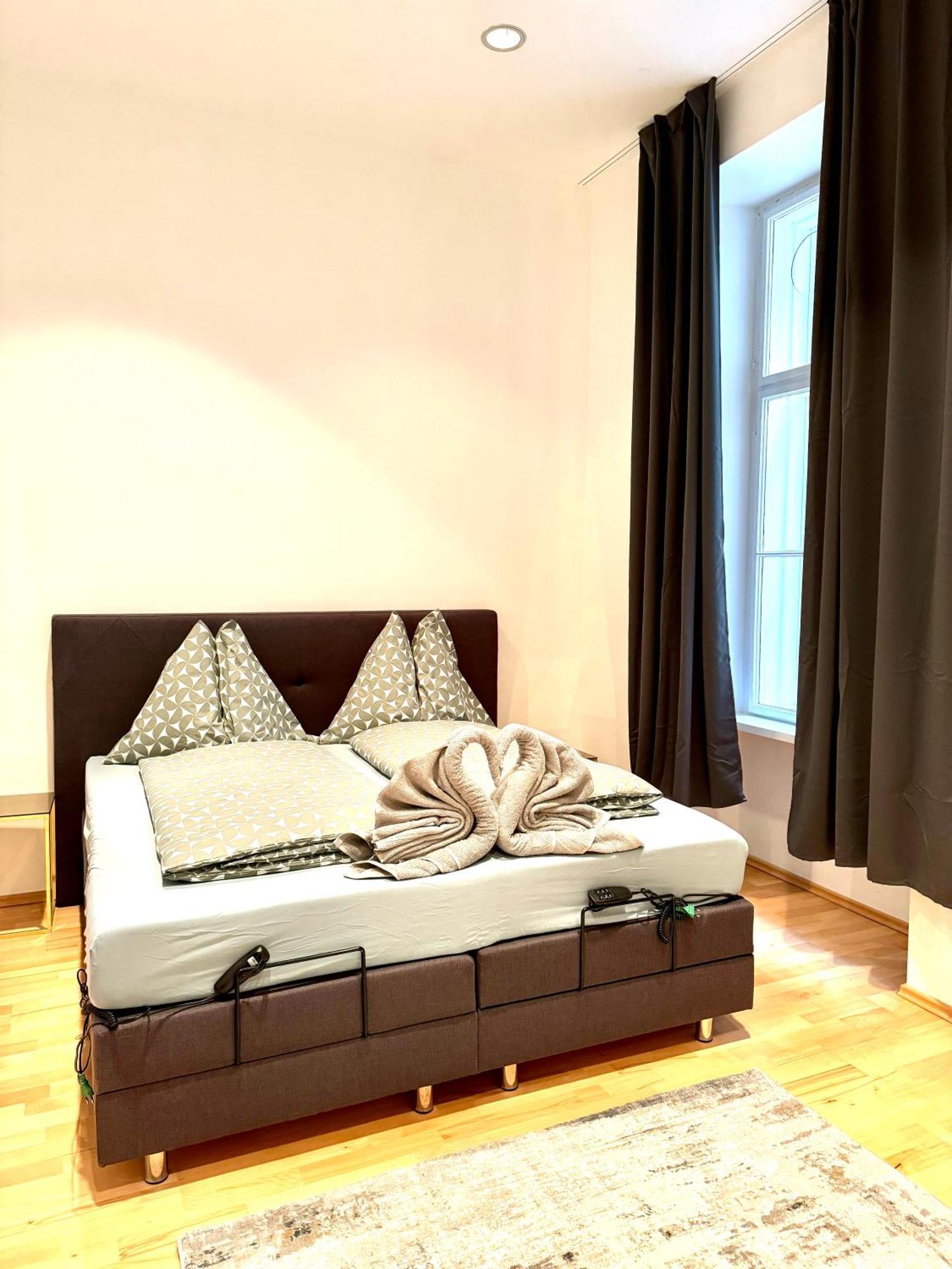 Opera Vienna Apartment 145 M2 Exterior photo