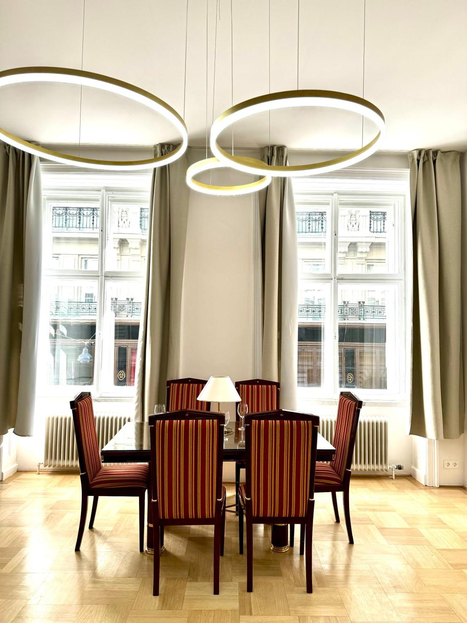 Opera Vienna Apartment 145 M2 Exterior photo