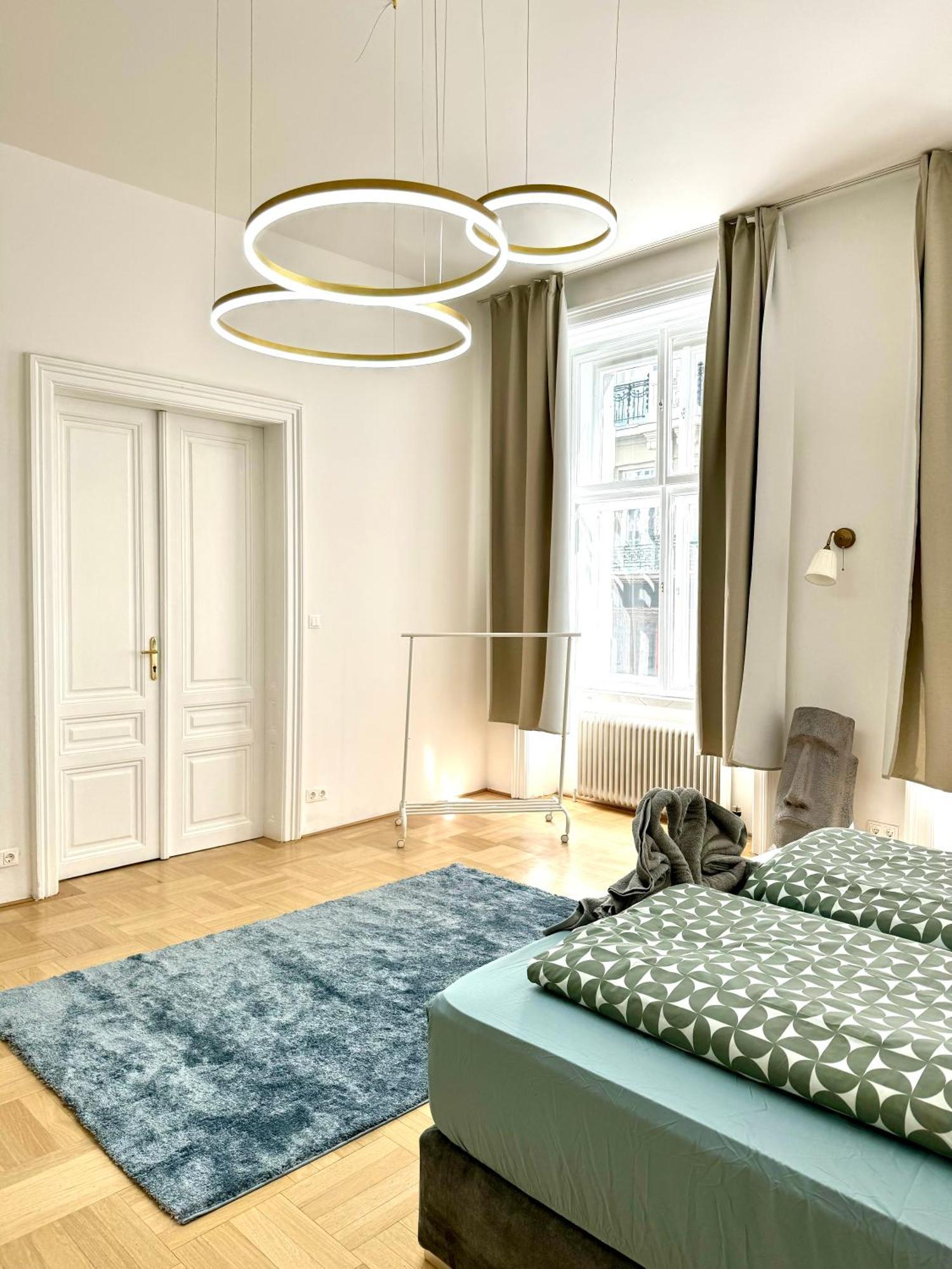Opera Vienna Apartment 145 M2 Exterior photo