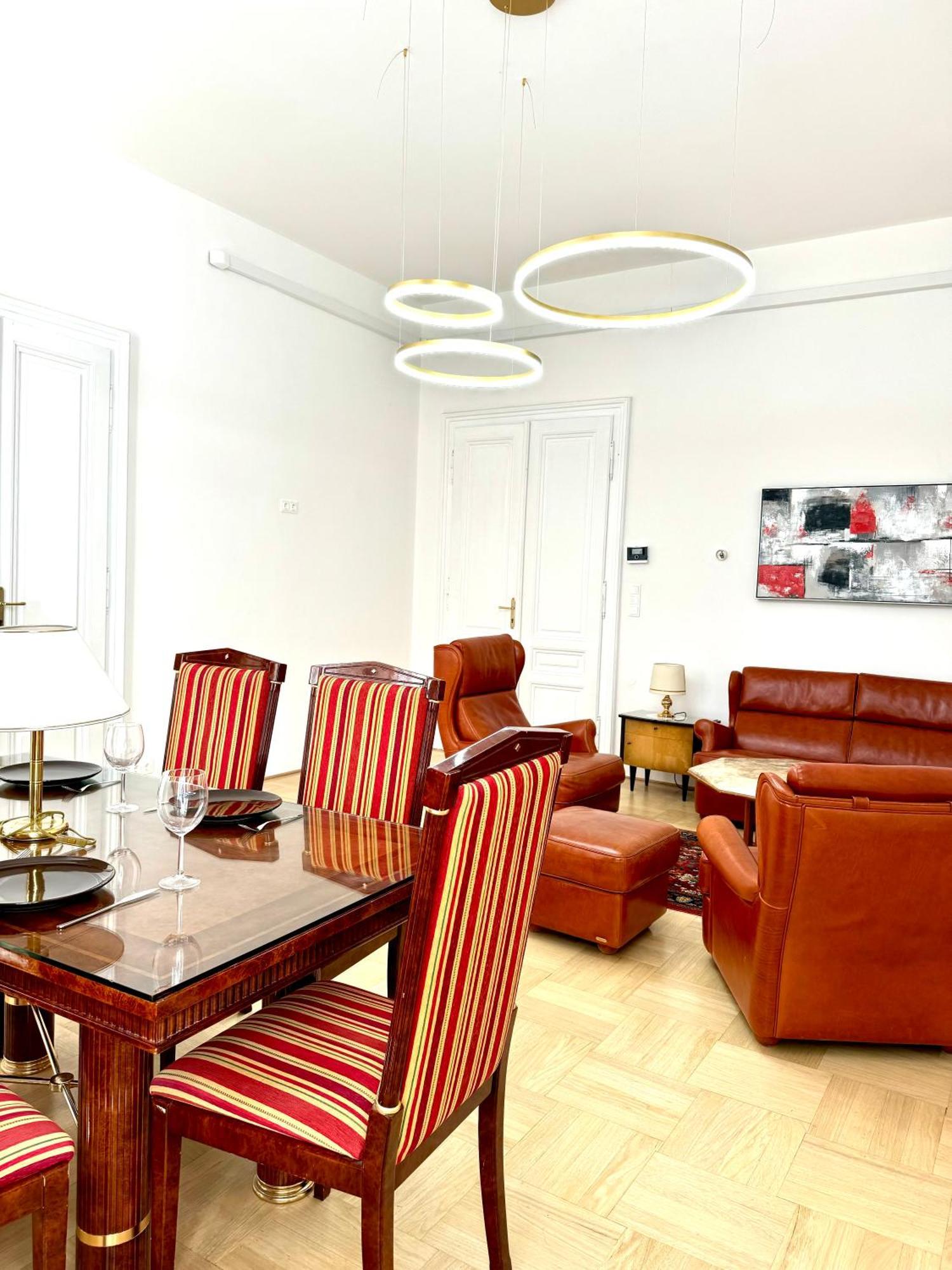 Opera Vienna Apartment 145 M2 Exterior photo