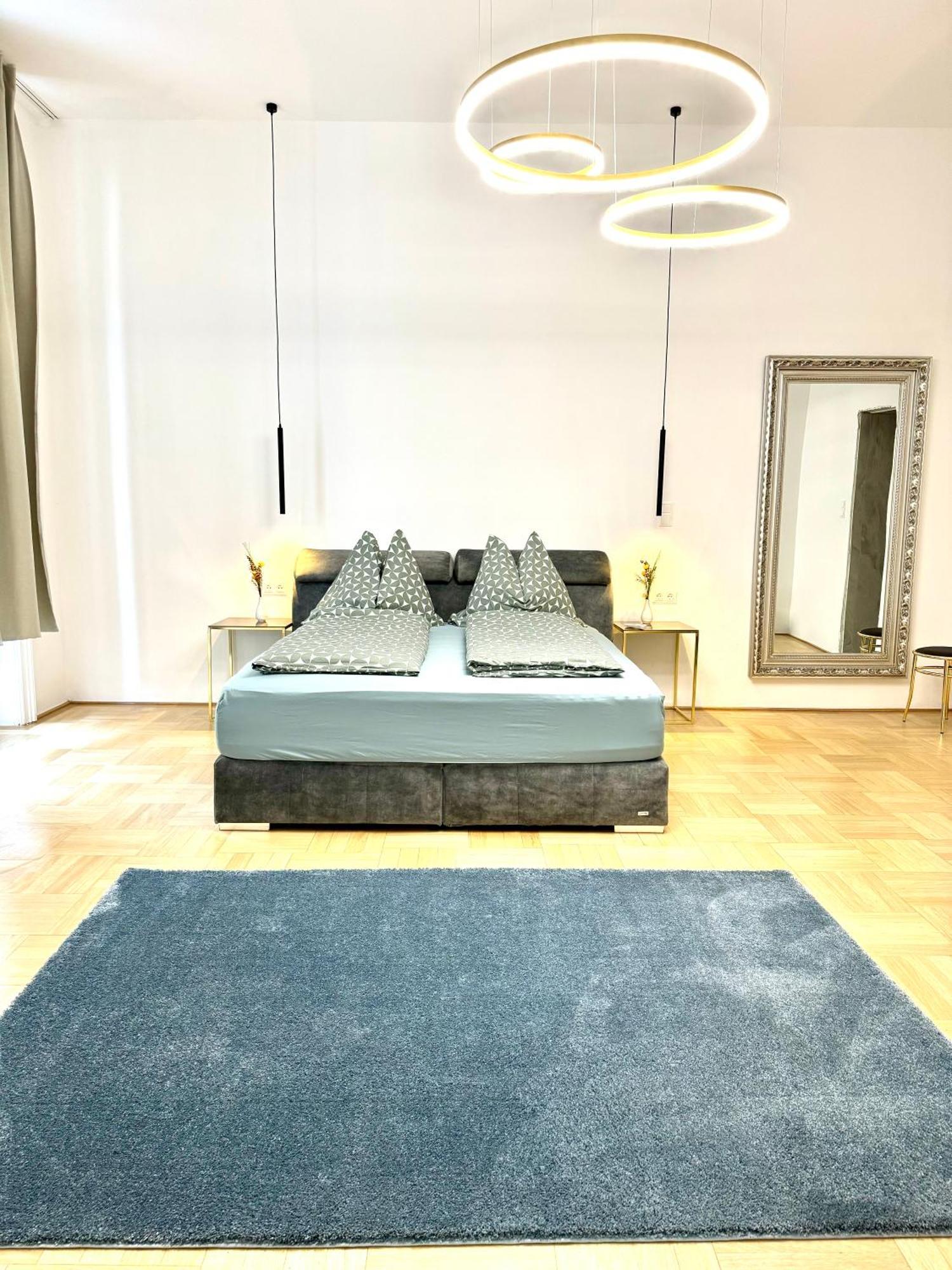 Opera Vienna Apartment 145 M2 Exterior photo